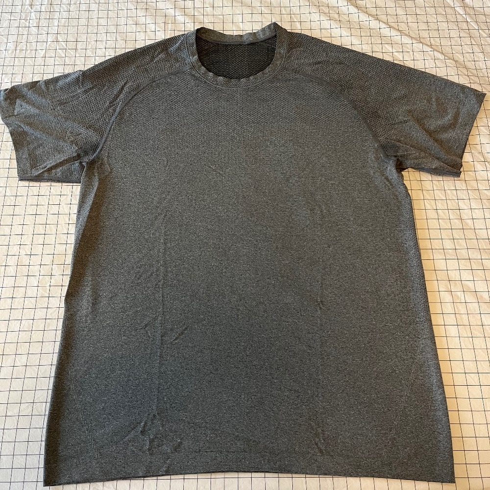 Lululemon Metal Vent Tee